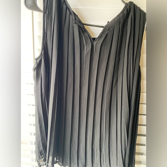 Zara Black Blouse - Picture 2 of 4